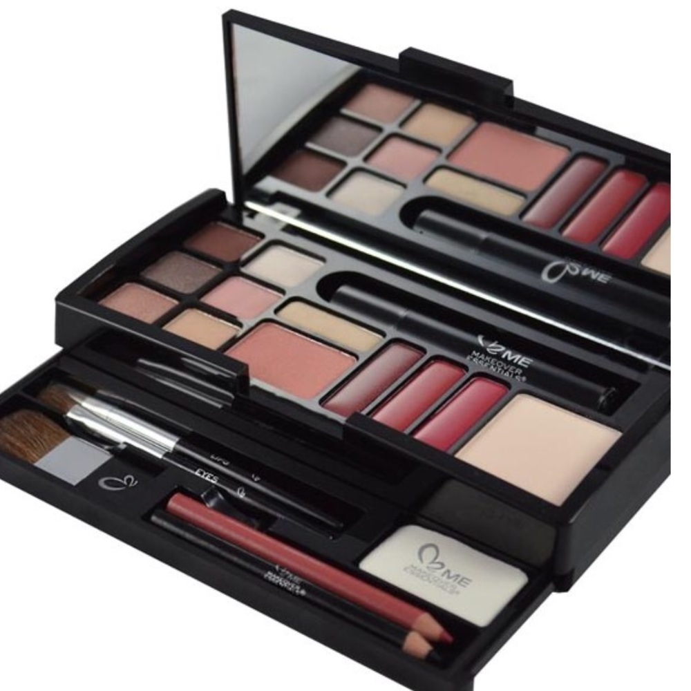 Makeover Weekly Essentials Kit